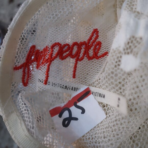 Womens Free People Cream Semi Sheer Oversized Tank Top M - Picture 7 of 7